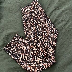 WUNDER TRAIN HIGH-RISE CROP 21" - Motion Flux Multi